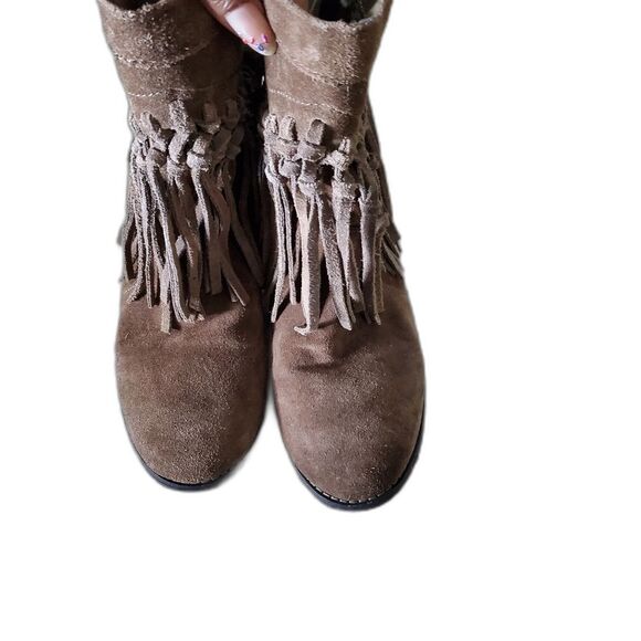 Sbicca Vintage Women's Booties Size 7.5 Tan Suede Fringe Western Ankle Boots - Picture 9 of 10